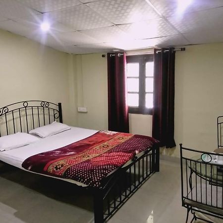 Hotel Gulmarg Mussoorie Extérieur photo