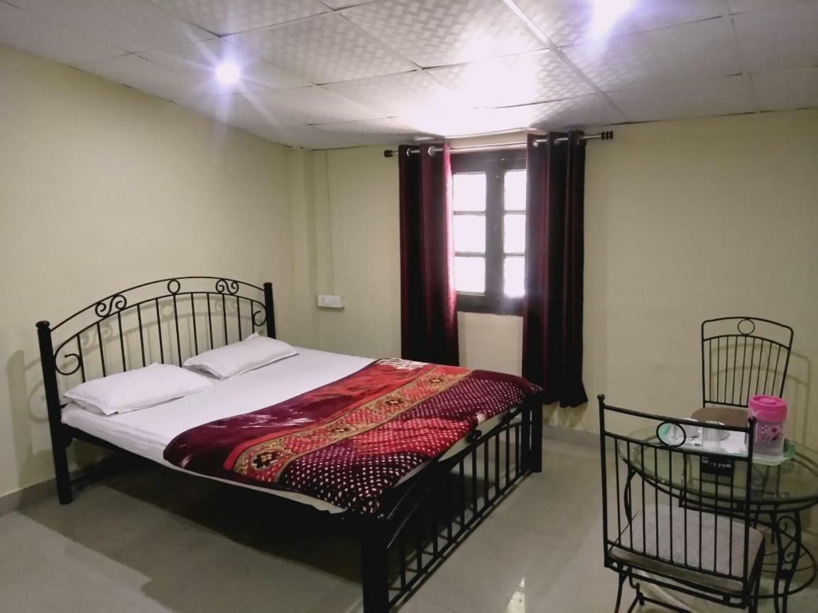 Hotel Gulmarg Mussoorie Extérieur photo