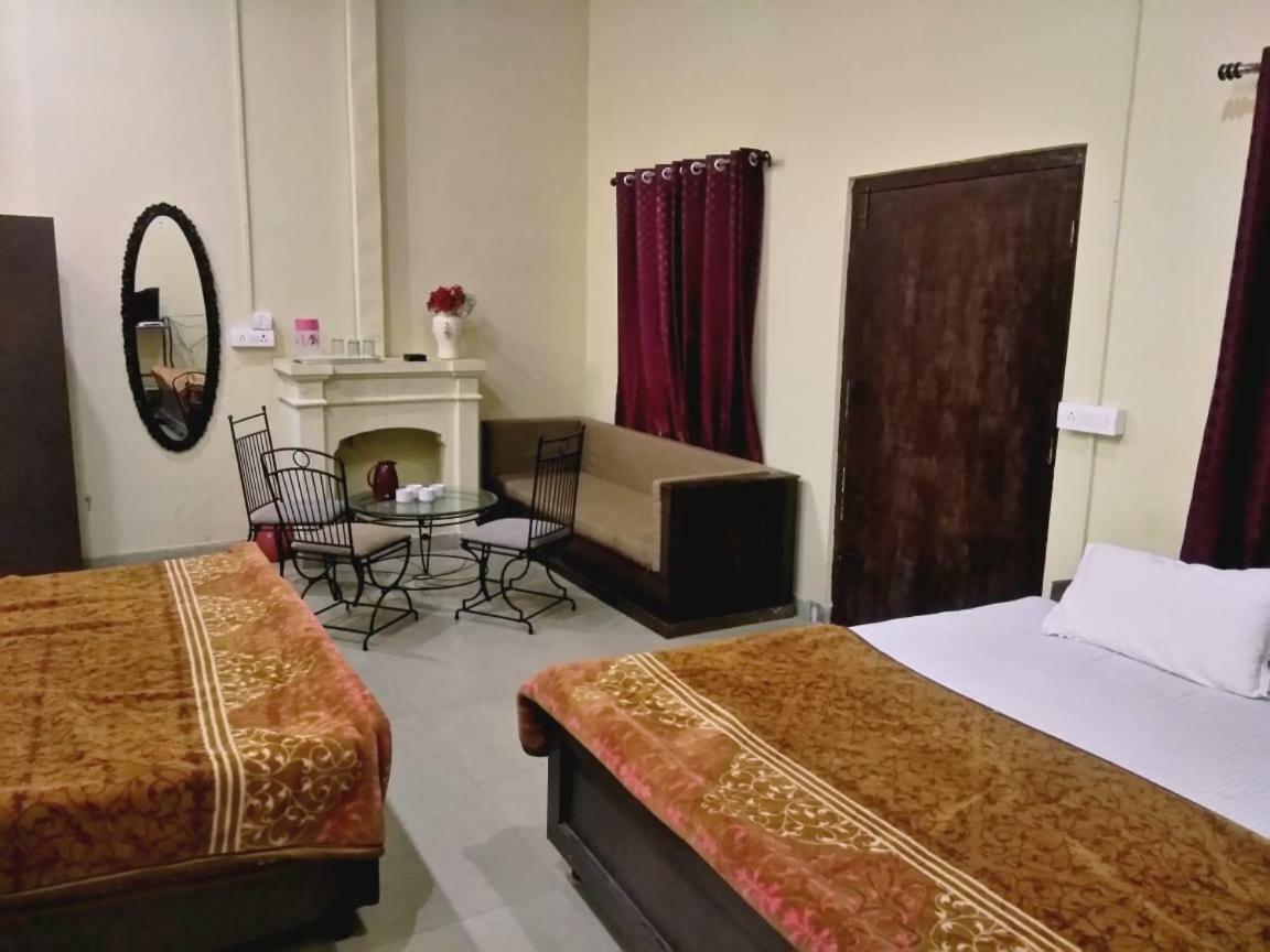Hotel Gulmarg Mussoorie Extérieur photo